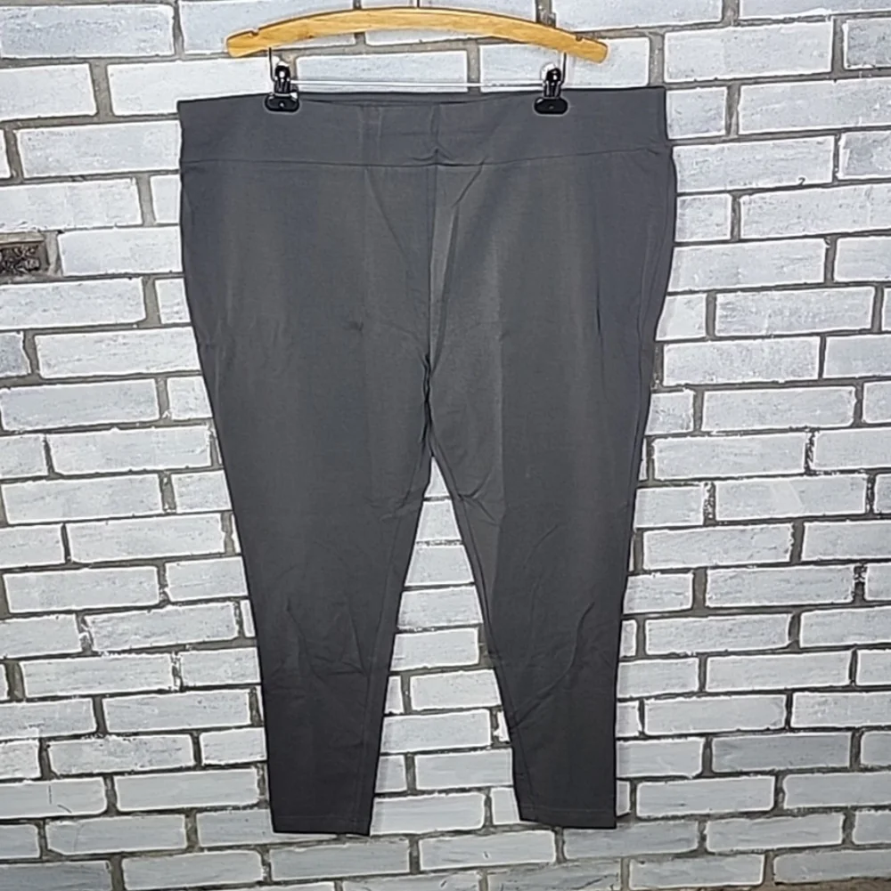 New Terra & Sky Women's High-Waisted Ankle Length Legging Plus Size 4X Grey - Picture 2 of 12